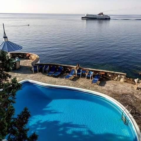Daidalos Hotel Арменистис Екстериор снимка