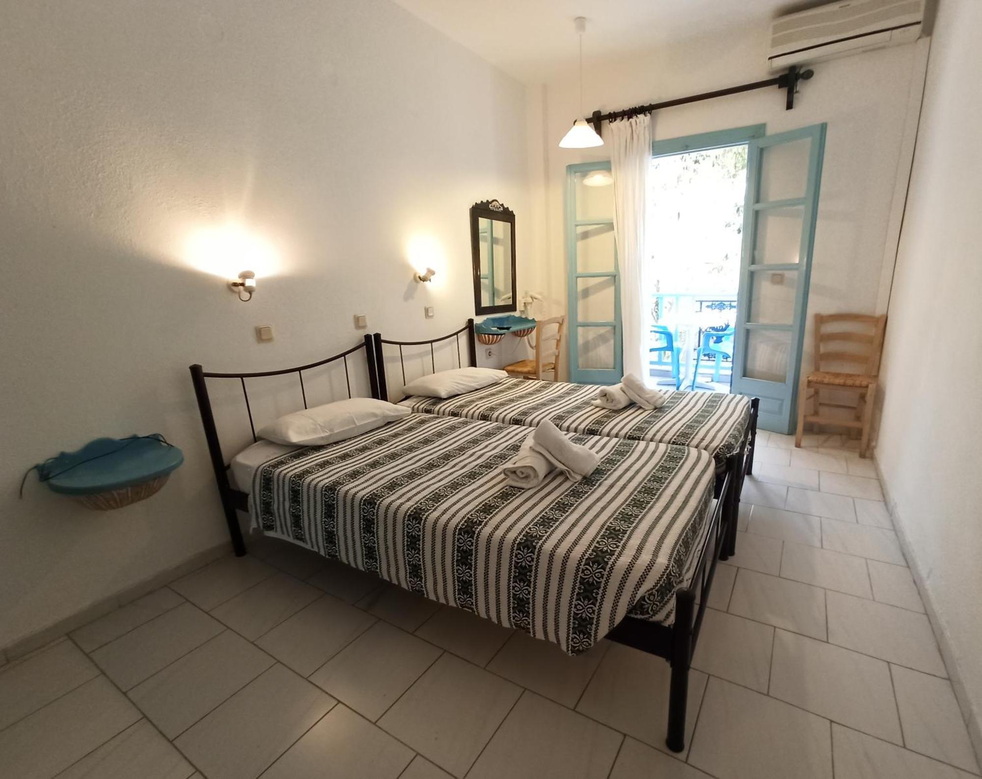 Daidalos Hotel Арменистис Стая снимка